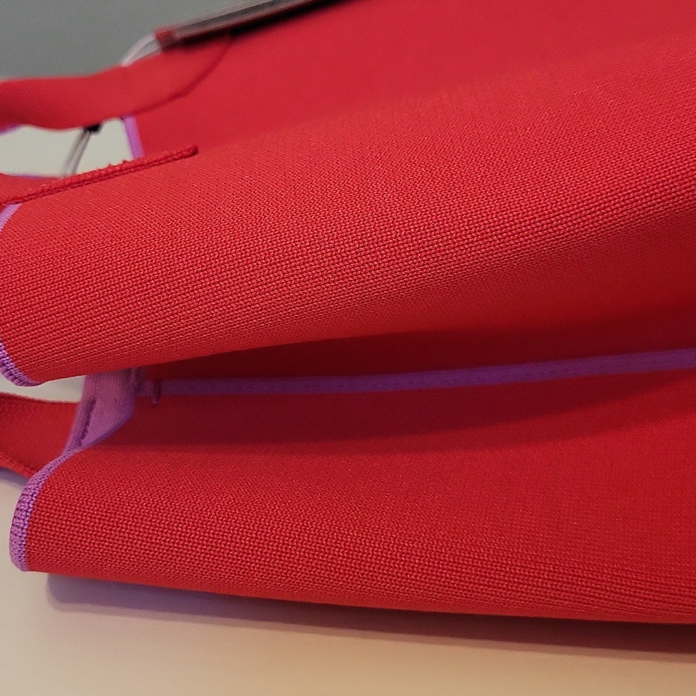 ROTHYS Elegant Chili  Red Tote Bag  With Purple Interior - Picture 8 of 8